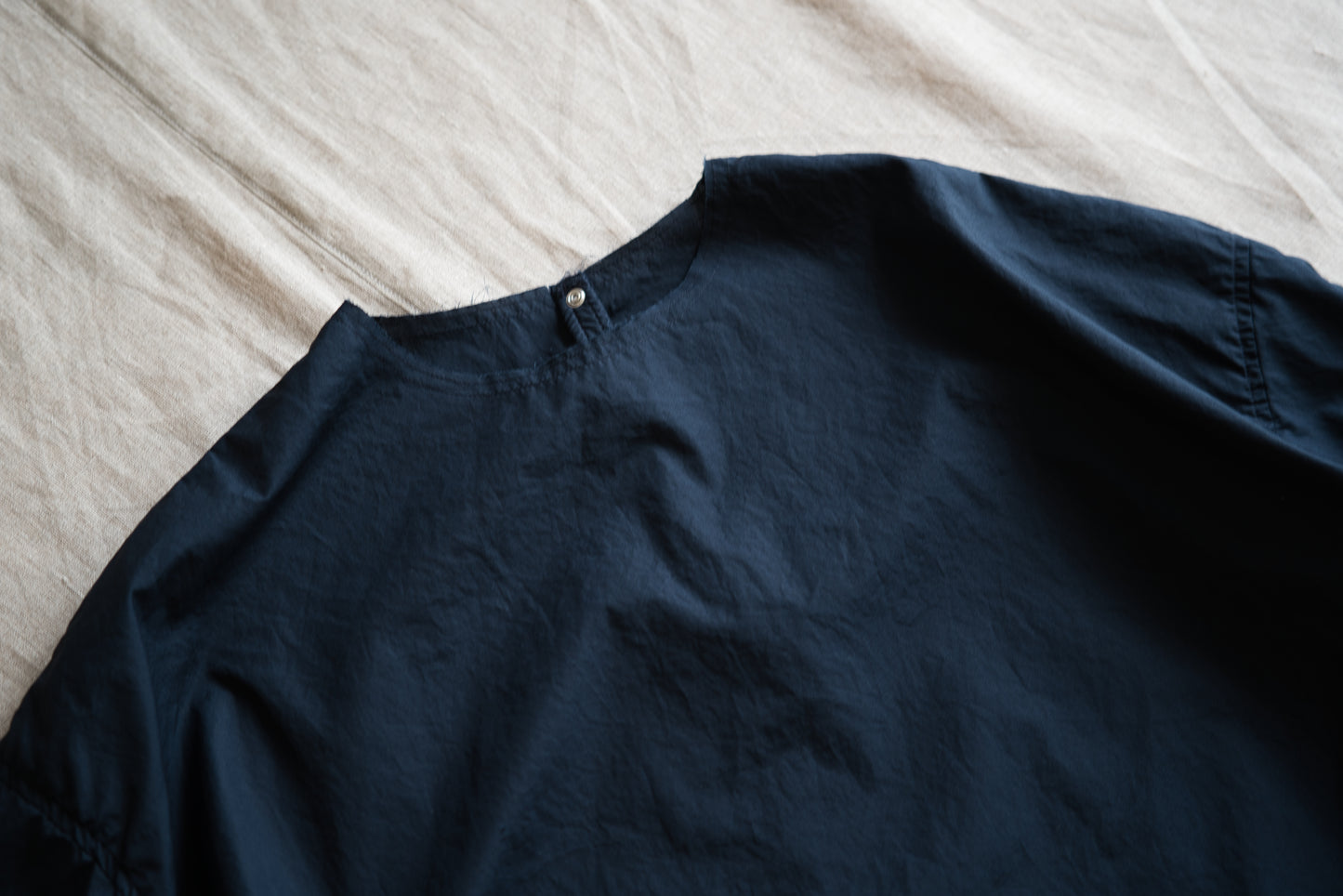 100番手タイプライターTシャツ/Superfine cotton T-shirt/Night Navy