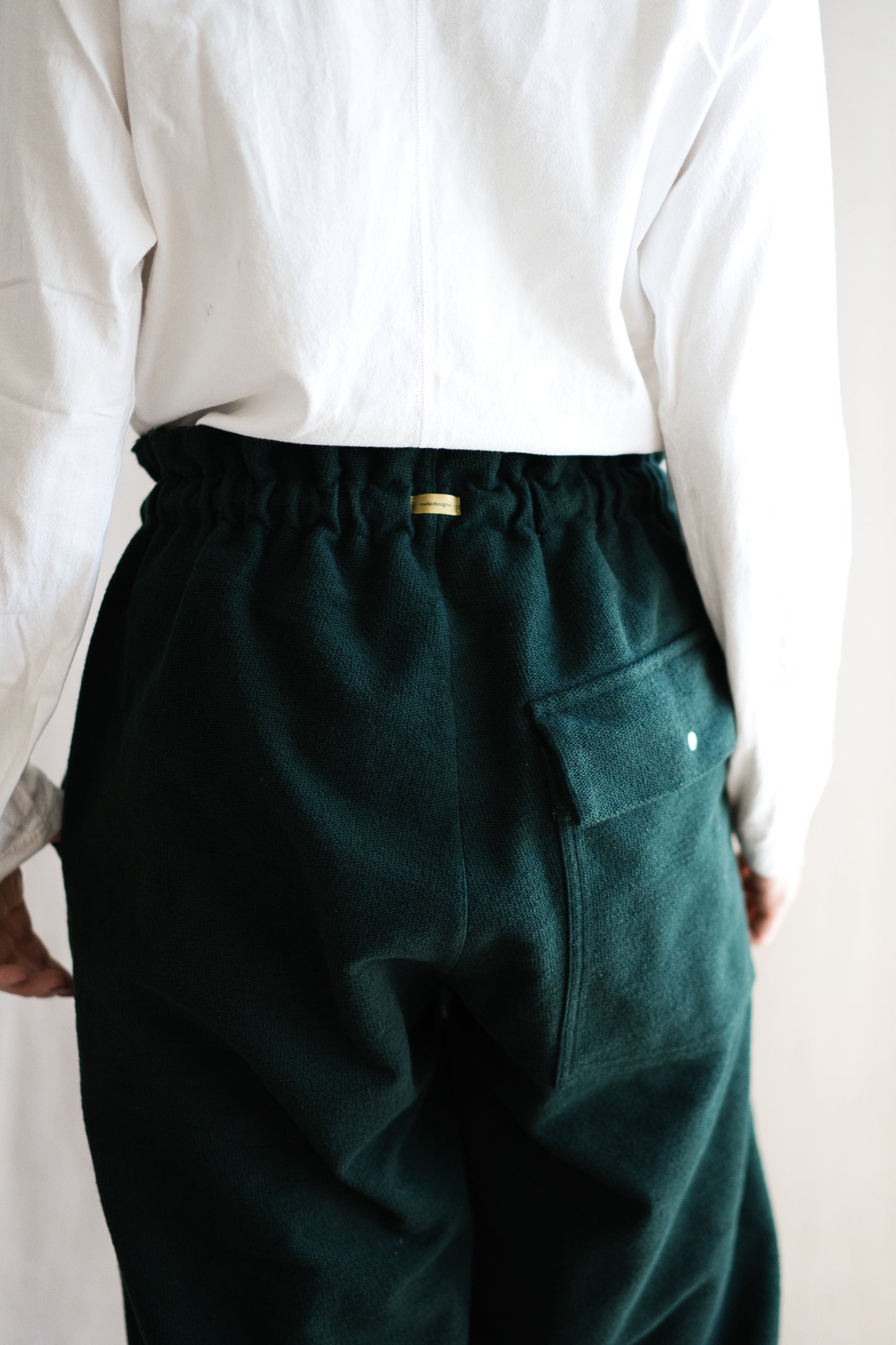 ハード裏毛イージーパンツ/Hard lined loose-fitting pants/Darkgreen-Lightcyan