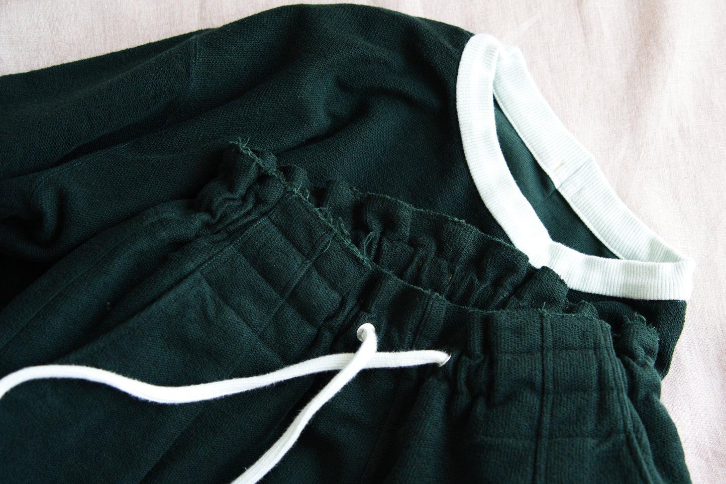 ハード裏毛スウェット/Hard lined sweatshirt/Darkgreen-Lightcyan