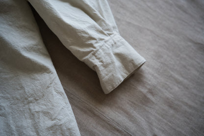 高密度タイプライターコットンシャツ/ Typewriter cotton shirts/Light Gray