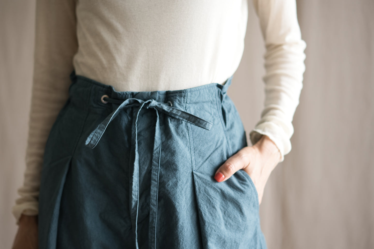高密度タイプライターコットンパンツ/Typewriter cotton pants/Gray Navy