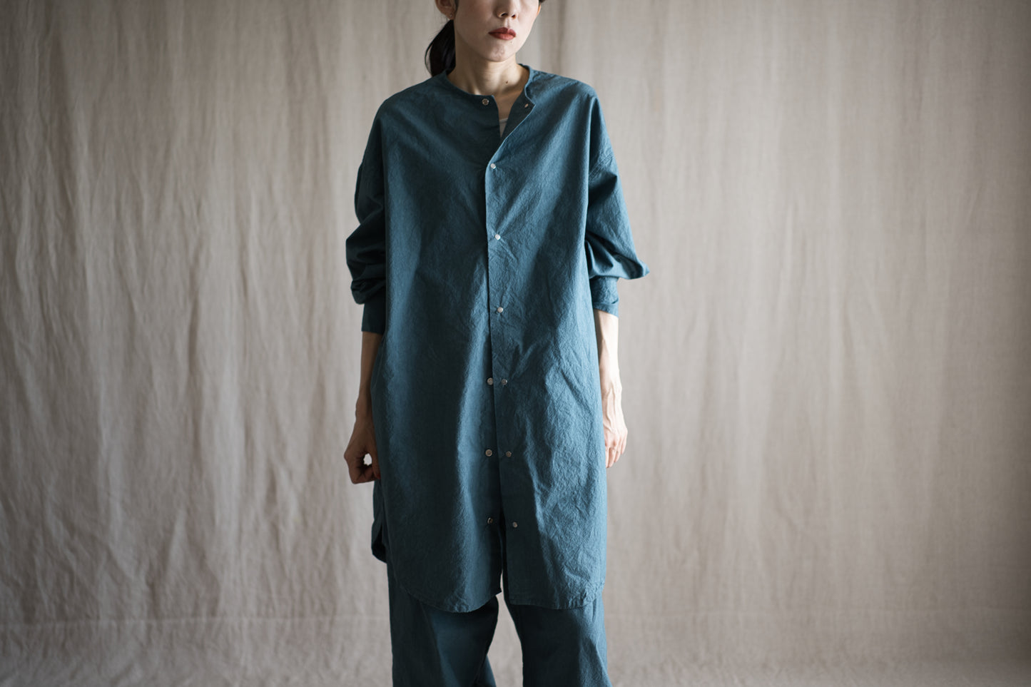 高密度タイプライターコットンシャツ/Typewriter cotton shirts/Gray Navy