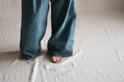 高密度タイプライターコットンパンツ/Typewriter cotton pants/Gray Navy