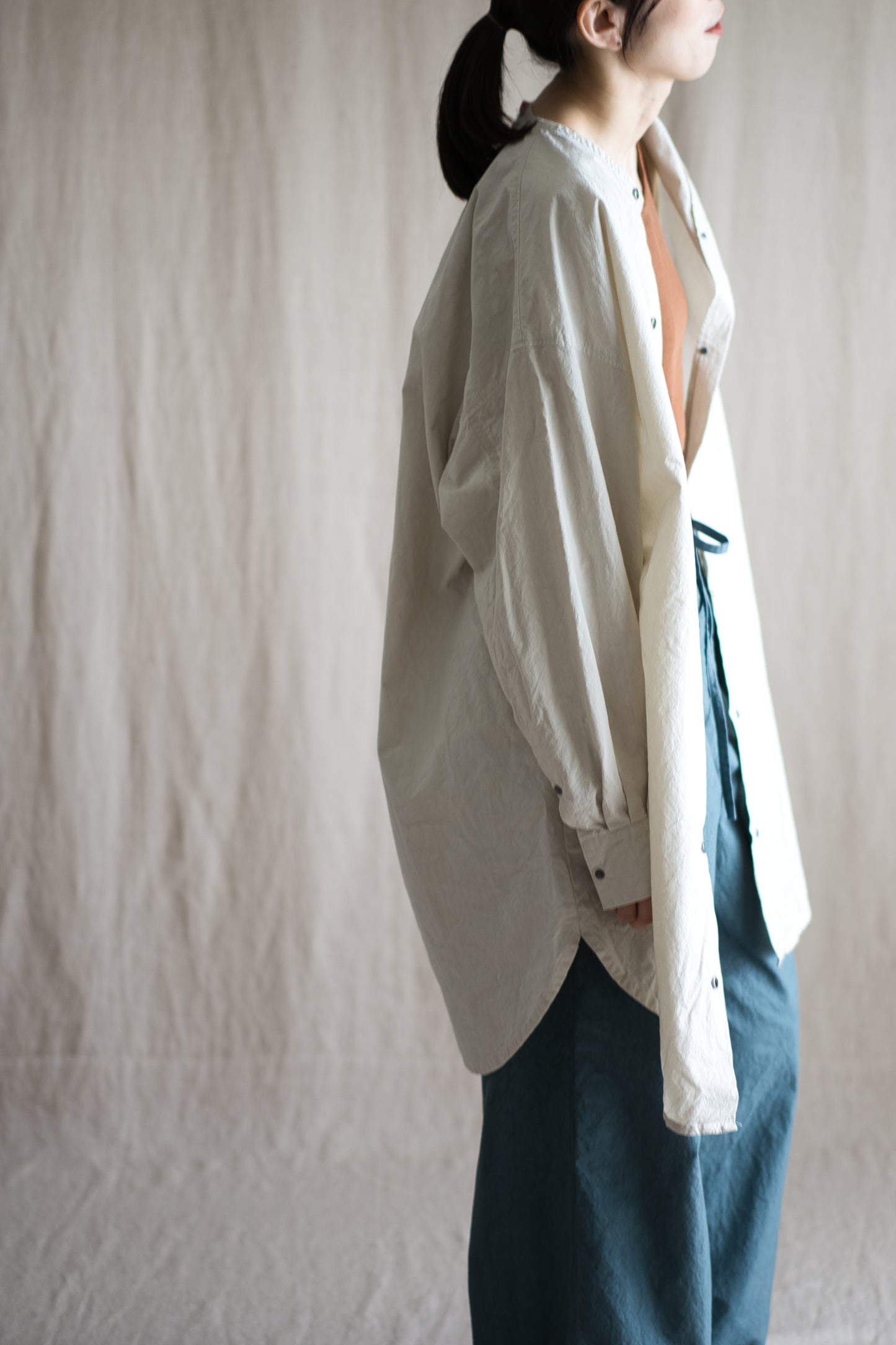 高密度タイプライターコットンパンツ/Typewriter cotton pants/Gray Navy