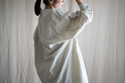 高密度タイプライターコットンシャツ/ Typewriter cotton shirts/Light Gray