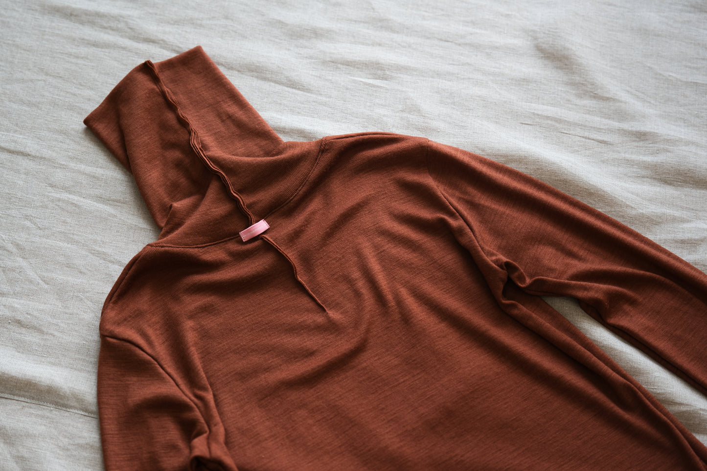 SUPER 100'S WOOL リブタートル/SUPER 100'S WOOL Rib Turtle/Camel