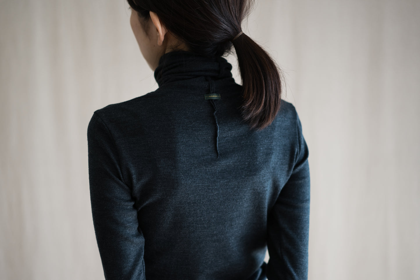 SUPER 100'S WOOL リブタートル/SUPER 100'S WOOL Rib Turtle/Charcoal