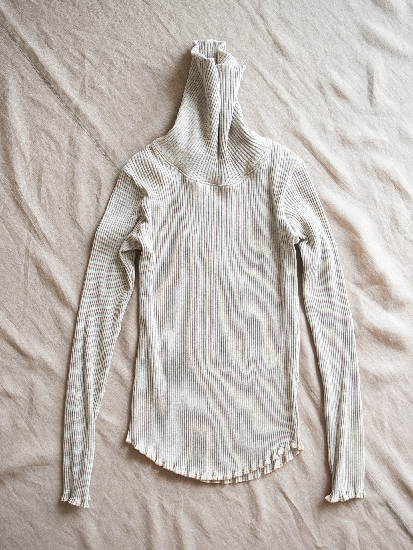 YAK WOOL COTTON Rib-knit Turtle-neck＆Frill/Oatmeal