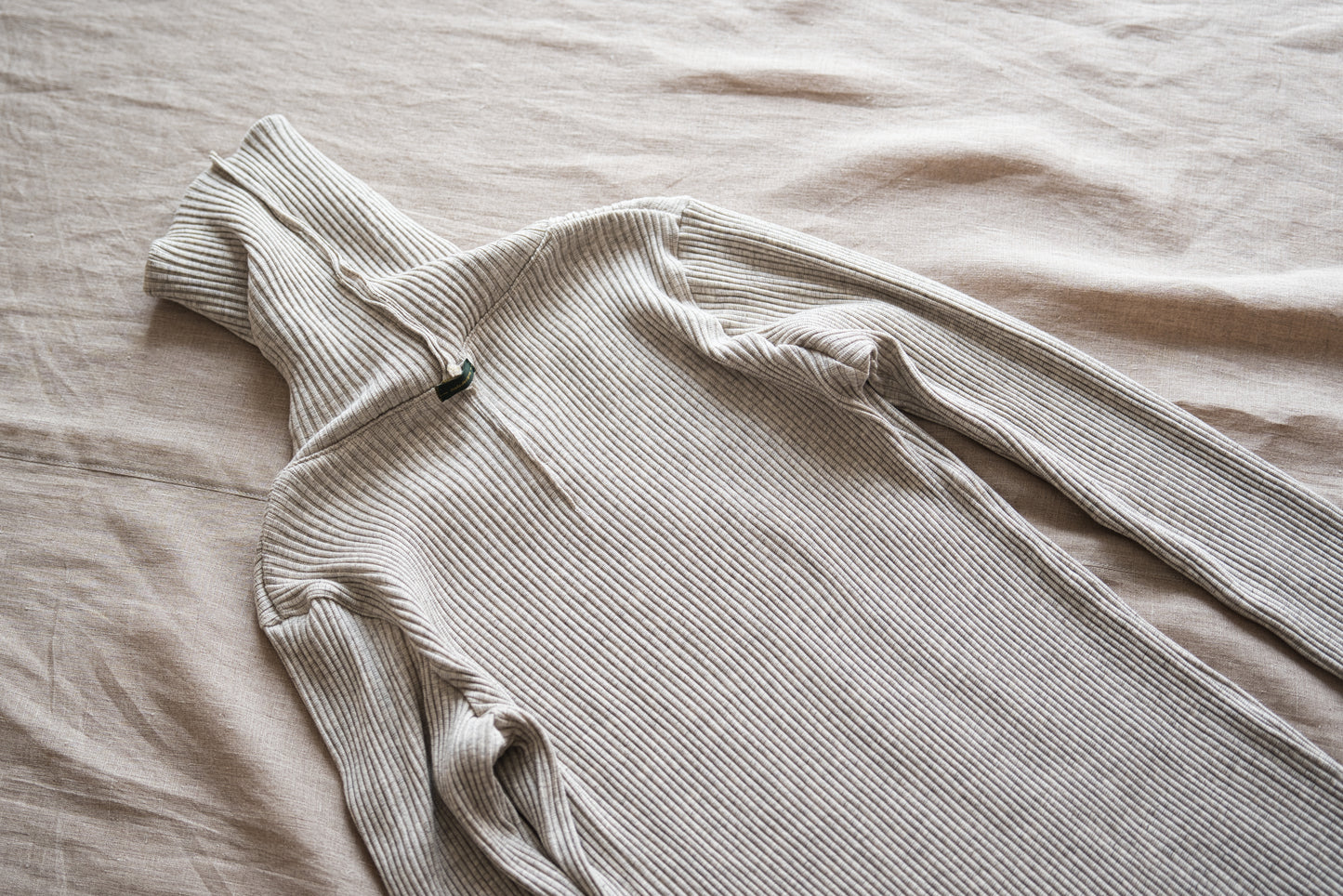 YAK WOOL COTTON Rib-knit Turtle-neck＆Frill/Oatmeal