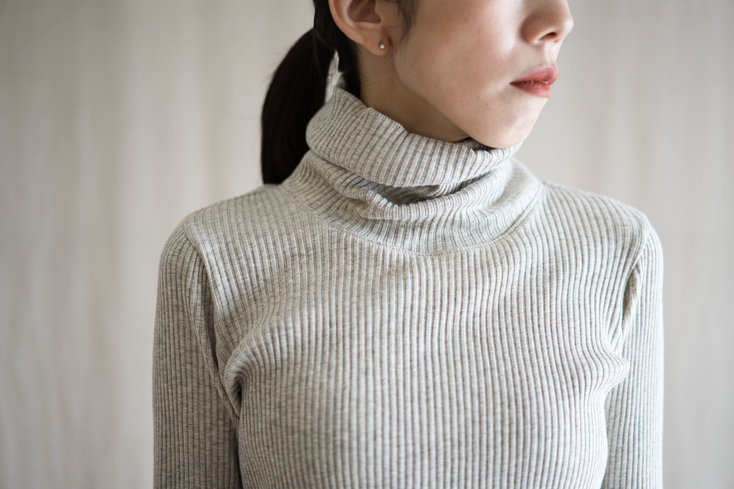 YAK WOOL COTTON Rib-knit Turtle-neck＆Frill/Oatmeal