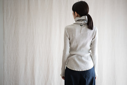 YAK WOOL COTTON Rib-knit Turtle-neck＆Frill/Oatmeal