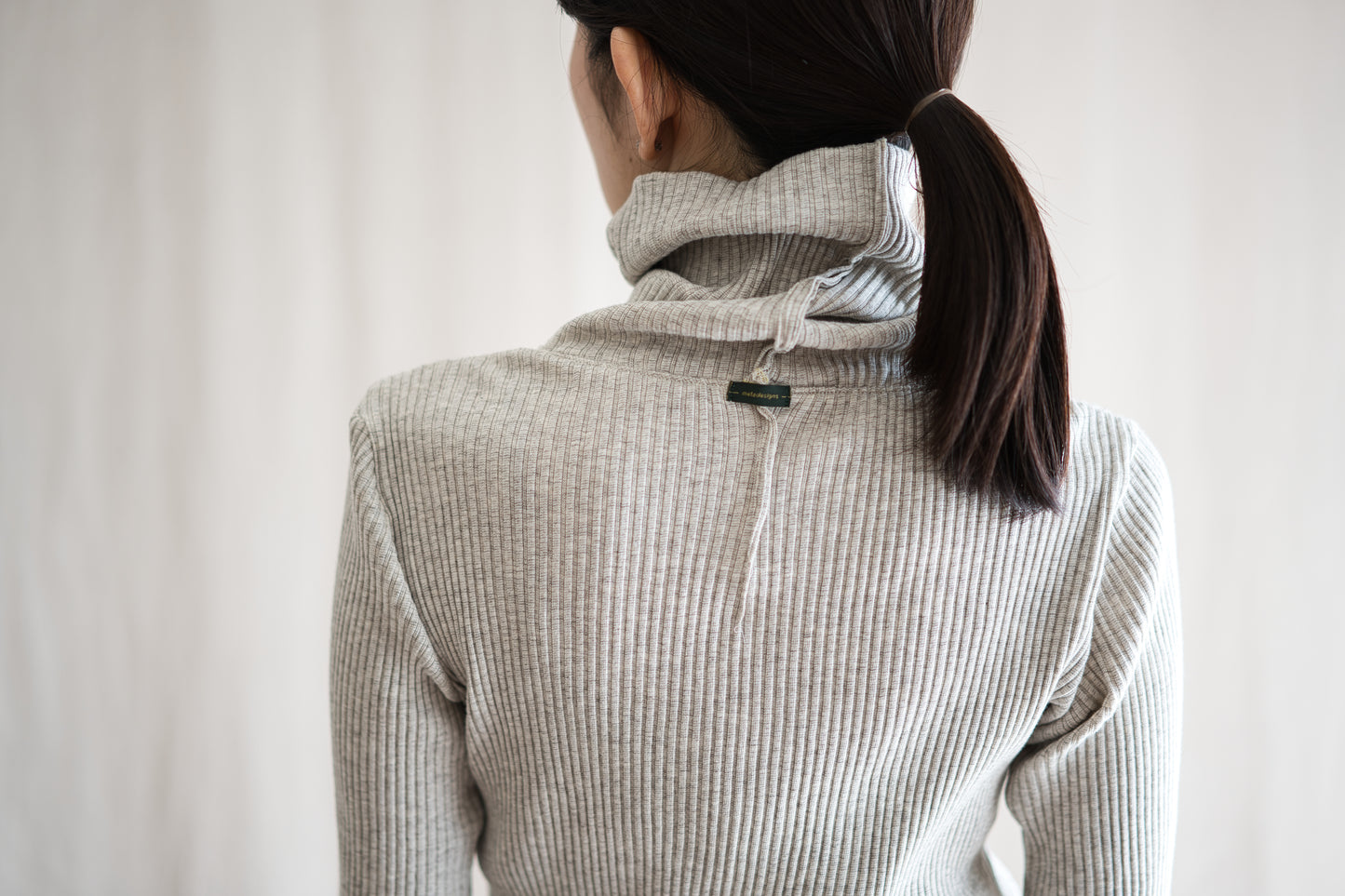 YAK WOOL COTTON Rib-knit Turtle-neck＆Frill/Oatmeal