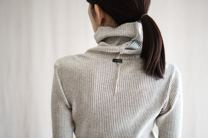 YAK WOOL COTTON Rib-knit Turtle-neck＆Frill/Oatmeal