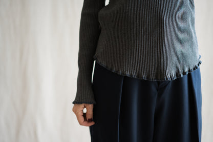 YAK WOOL COTTON Rib-knit Turtle-neck＆Frill/Khaki