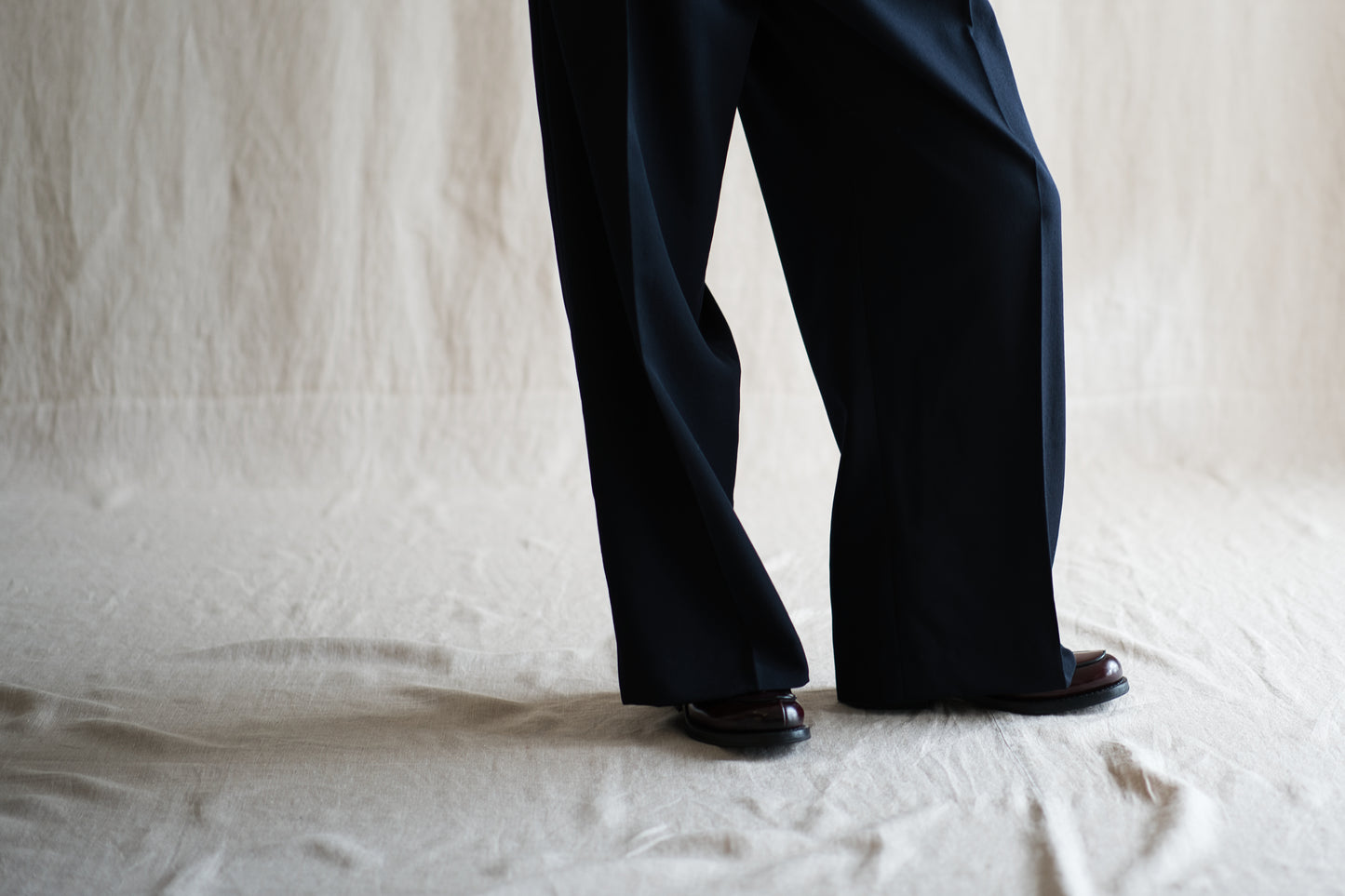 Non-mulesing RICH WOOL Wide-Pants/Night Navy