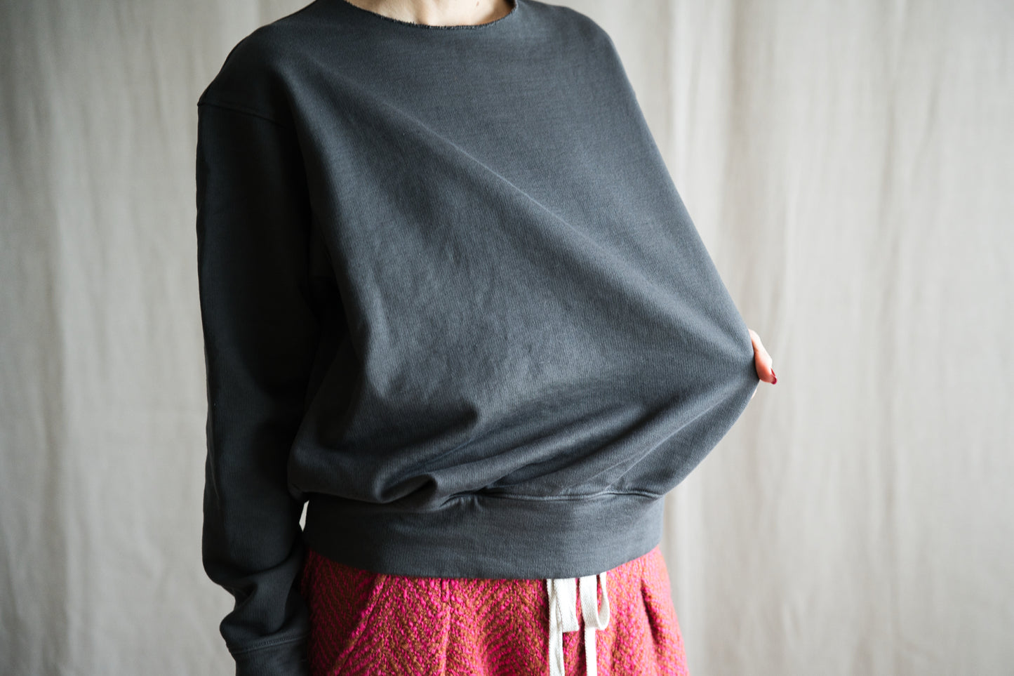 シルキーコットンクルースウェット/Silky Cotton Crew Sweatshirt/Khaki Gray