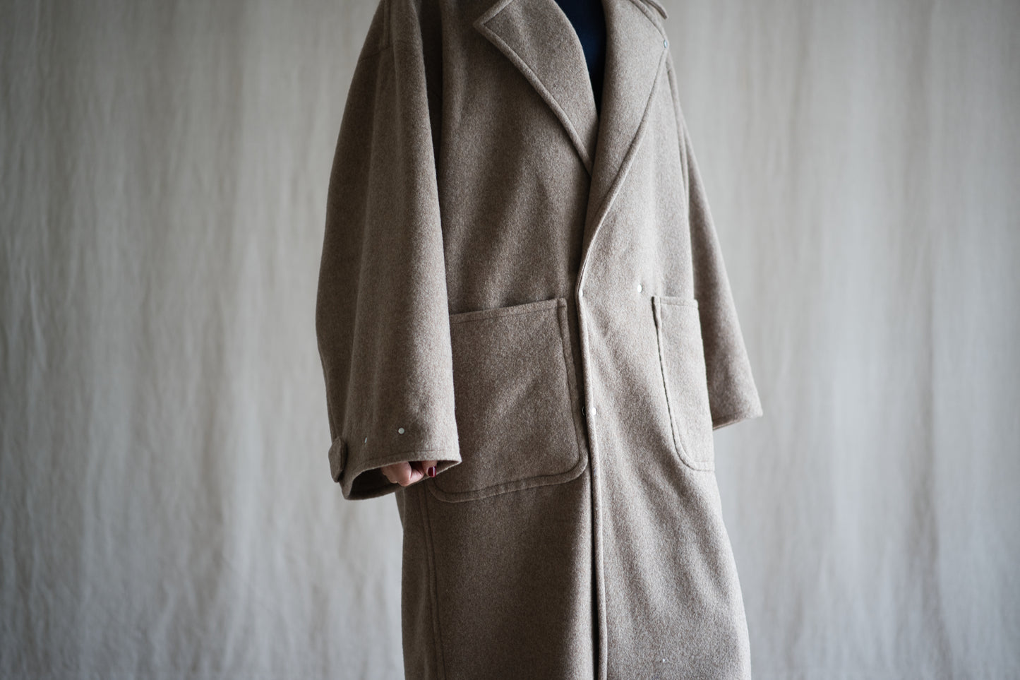 Moss Wool Chester Coat/Mottled Beige