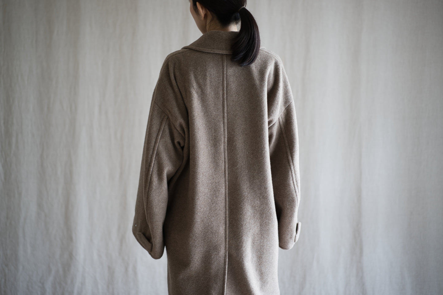 Moss Wool Chester Coat/Mottled Beige