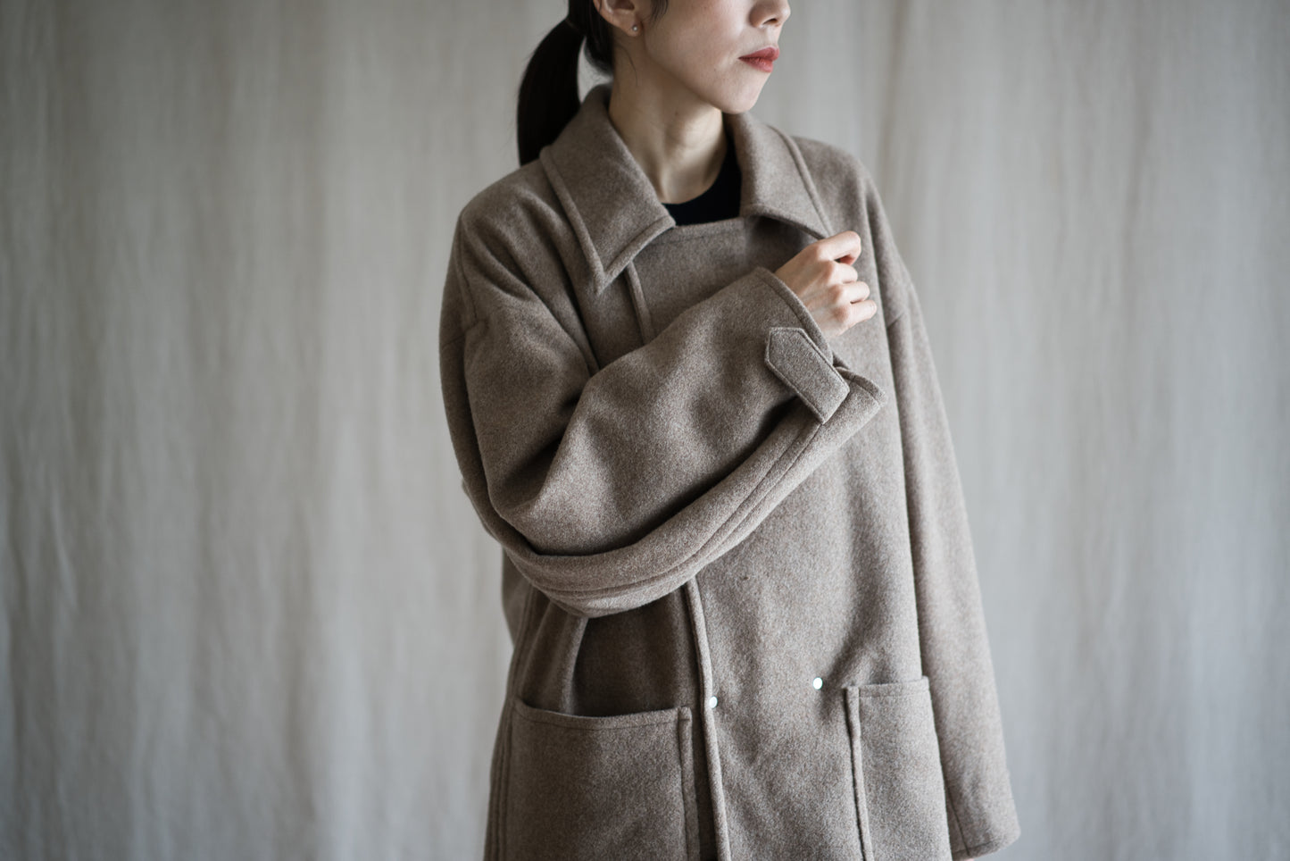 Moss Wool Chester Coat/Mottled Beige