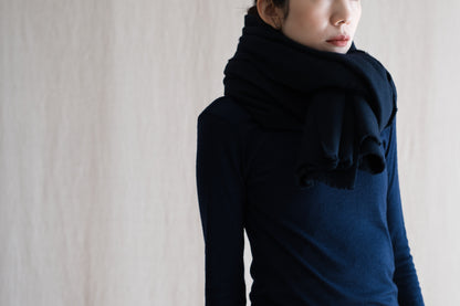 Moss Wool Stole/Navy