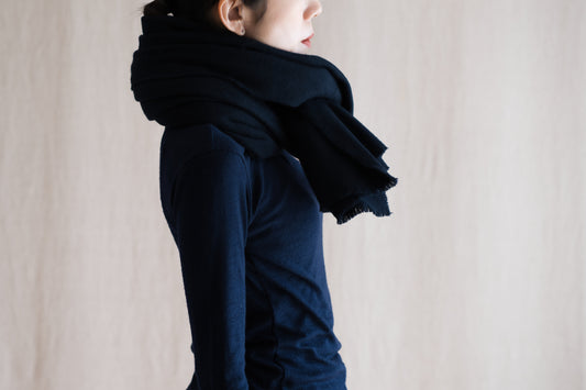 Moss Wool Stole/Navy