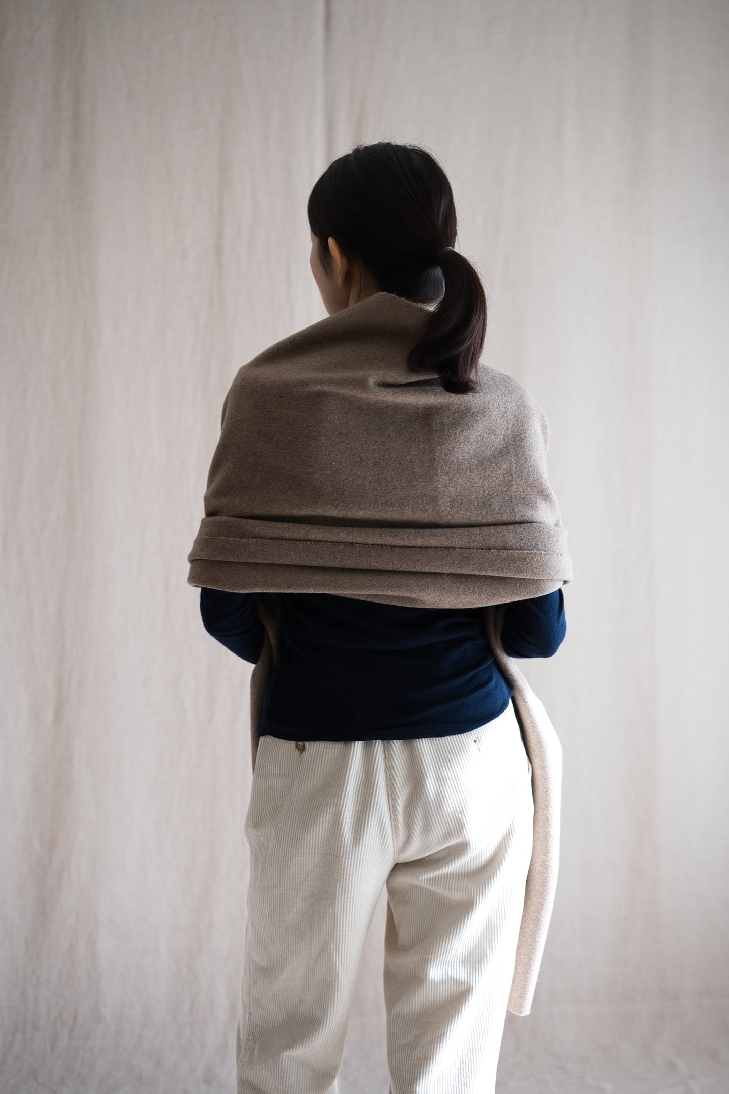 Moss Wool Stole/Mottled Beige