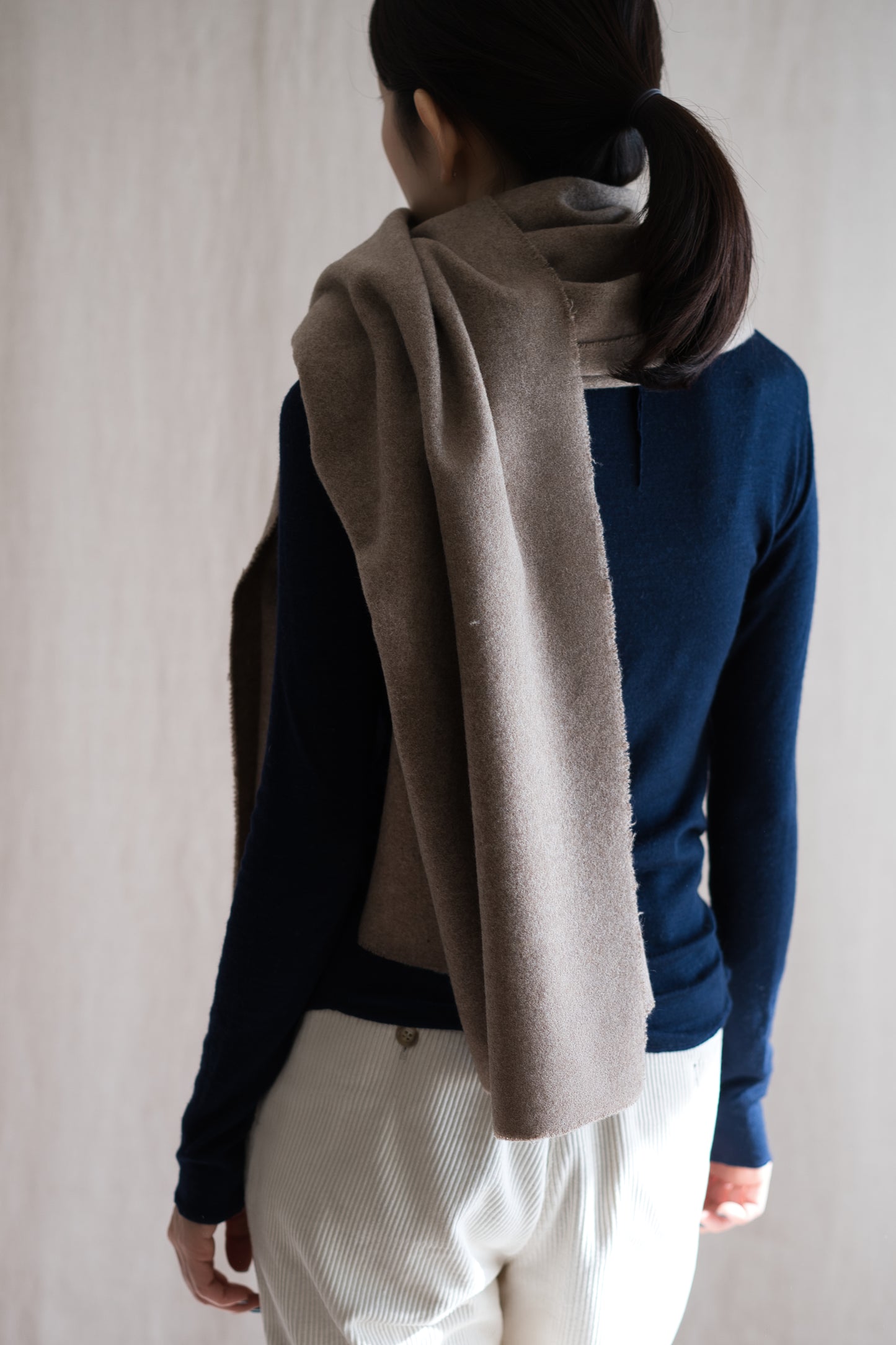 Moss Wool Stole/Mottled Beige