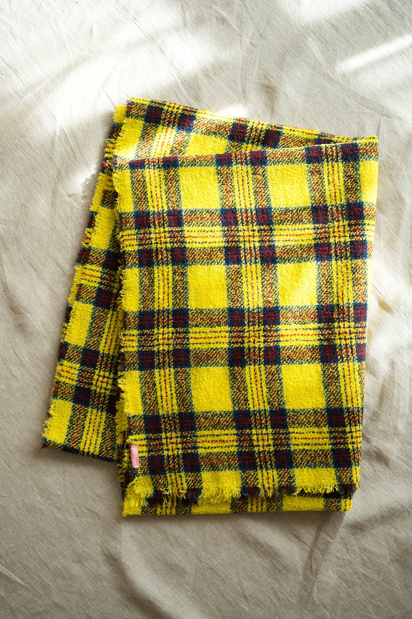Ring Yarn Wool Stole/Checked Yellow