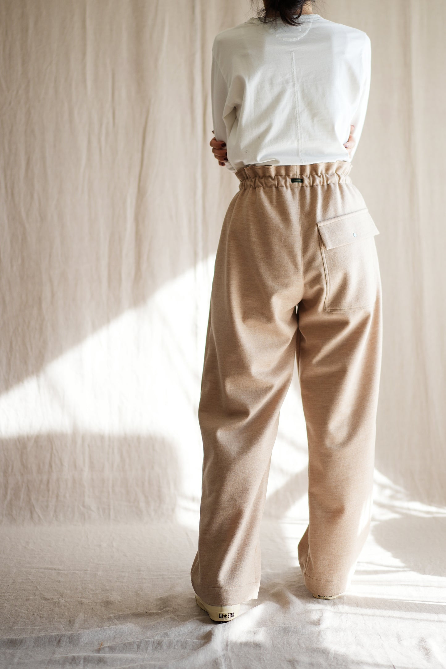 縮絨ウールイージーパンツ/Milled Wool loose-fit pants/Heather Beige