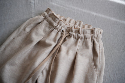 縮絨ウールイージーパンツ/Milled Wool loose-fit pants/Heather Beige