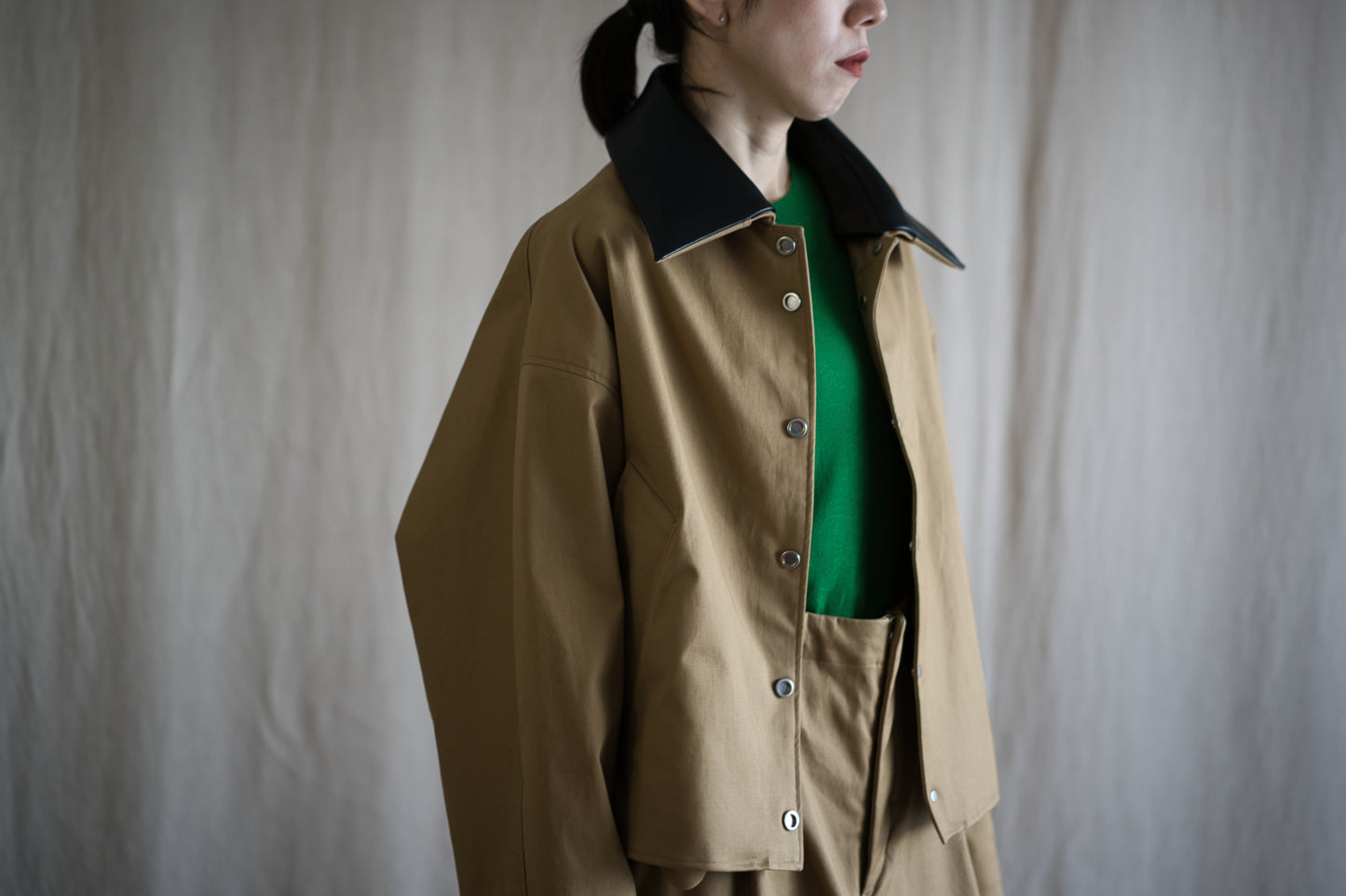 Cotton Twill Trucker Jacket/Beige