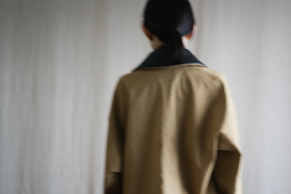 Cotton Twill Trucker Jacket/Beige