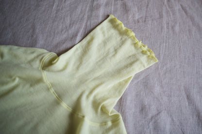 Sheer Rib High-Necked Long-Sleeved T/Lime Yellow