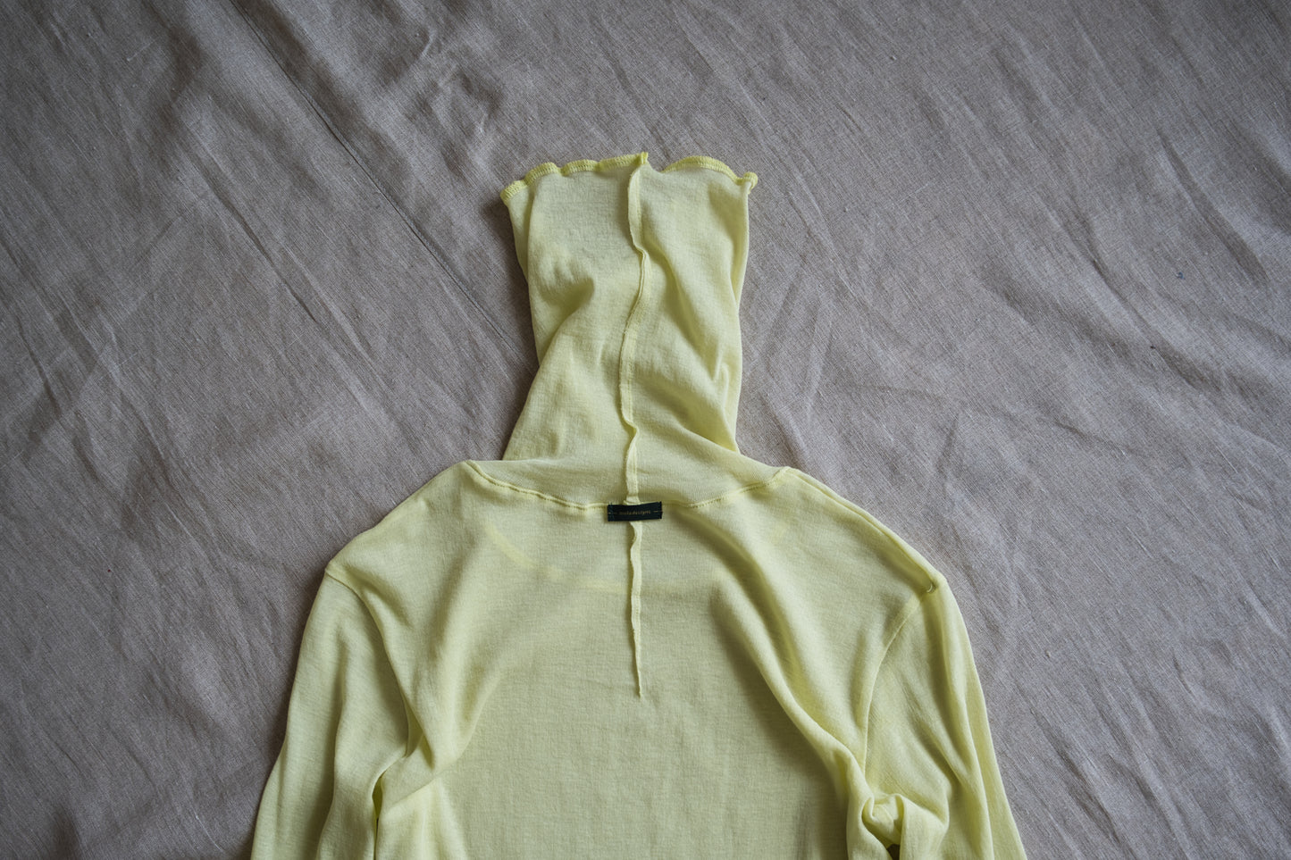 Sheer Rib High-Necked Long-Sleeved T/Lime Yellow