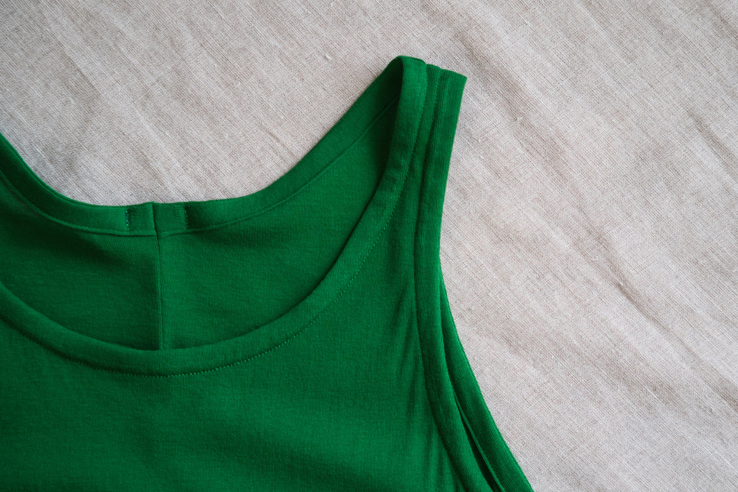 Sheer Rib Tank Top/Turf Green