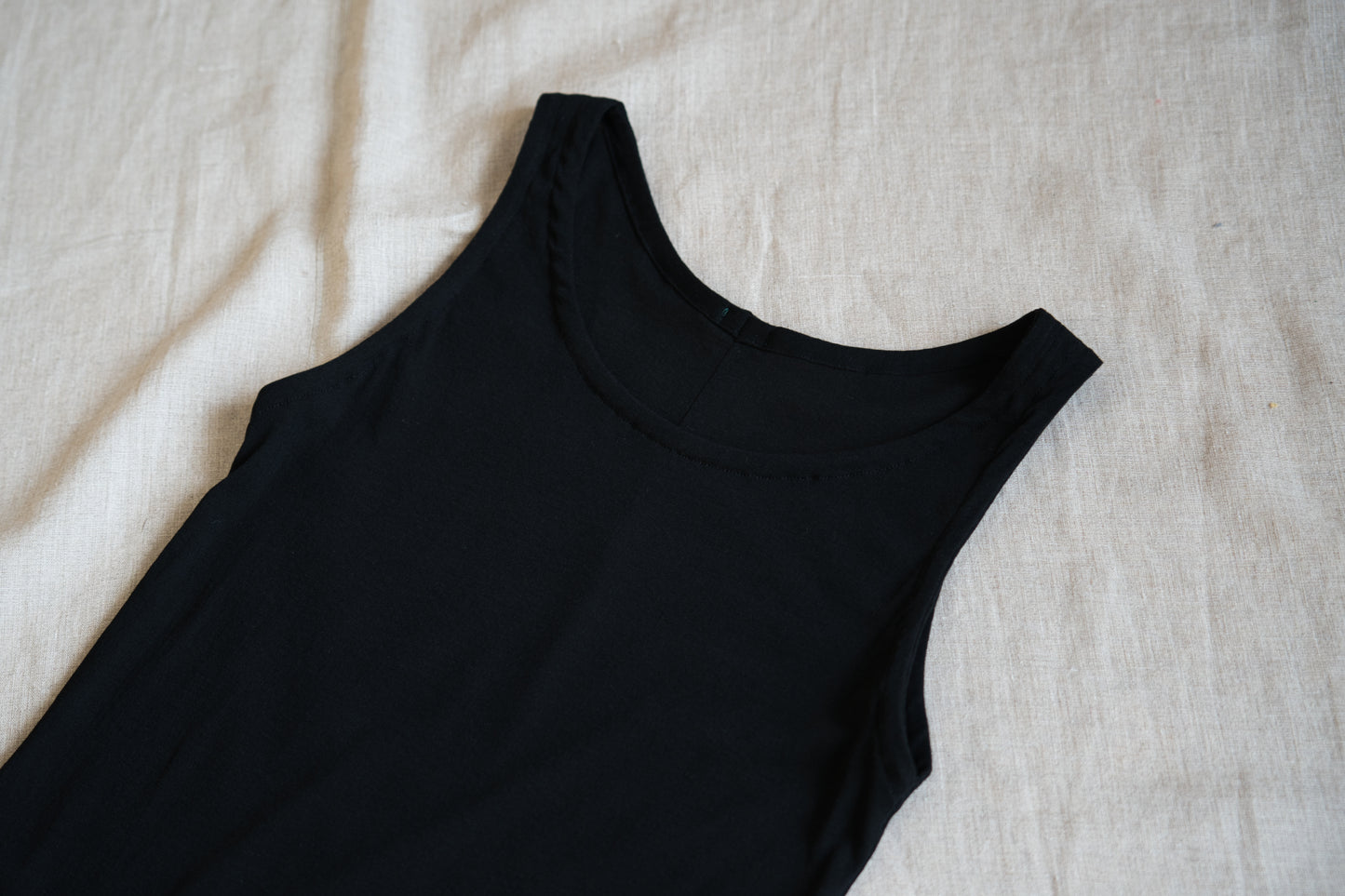 Sheer Rib Tank Top/Black
