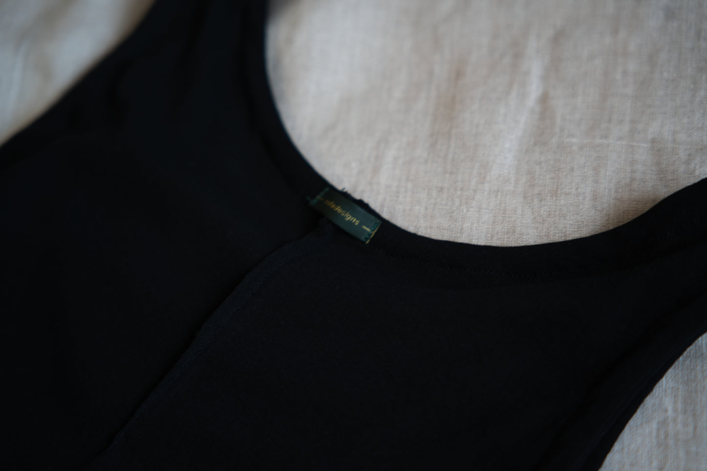 Sheer Rib Tank Top/Black