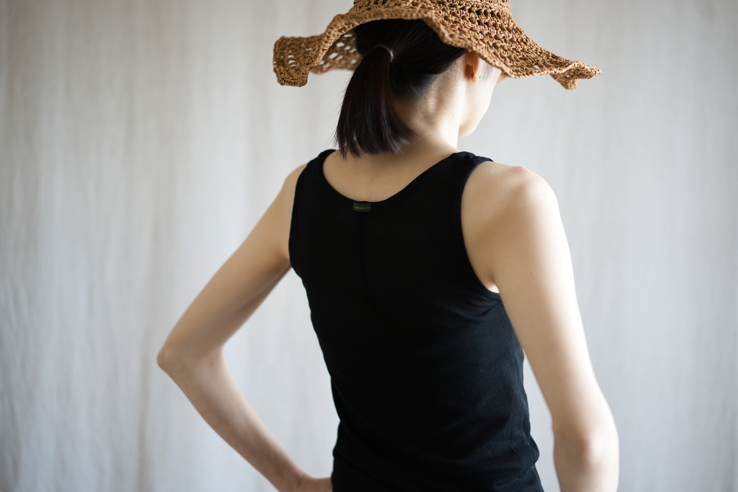 Sheer Rib Tank Top/Black