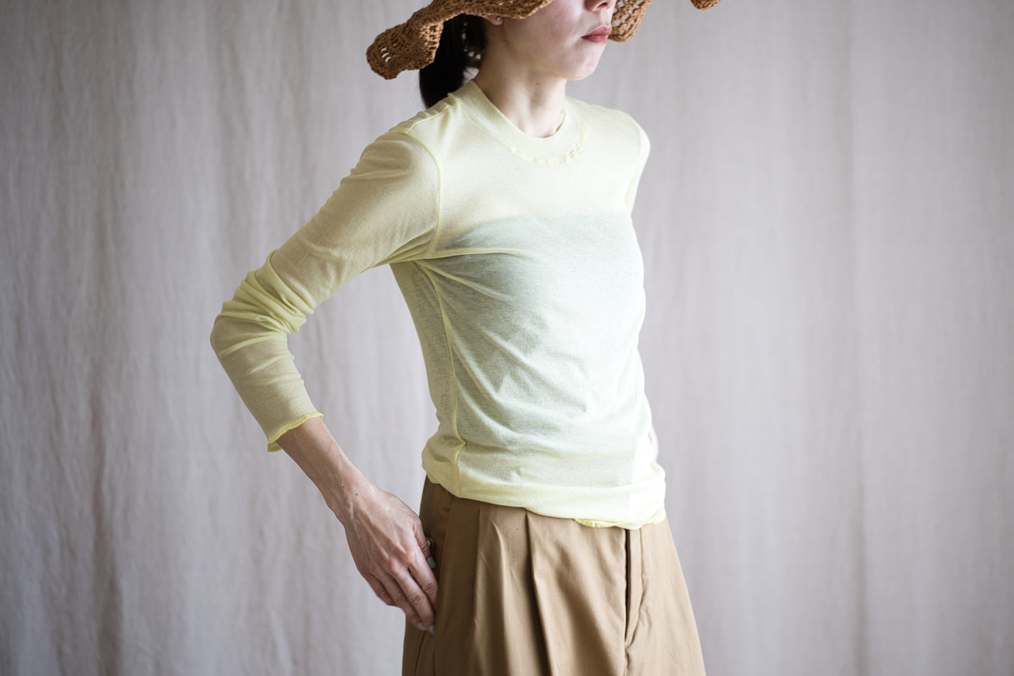 Sheer Rib Crew neck Long-Sleeved T/Lime Yellow