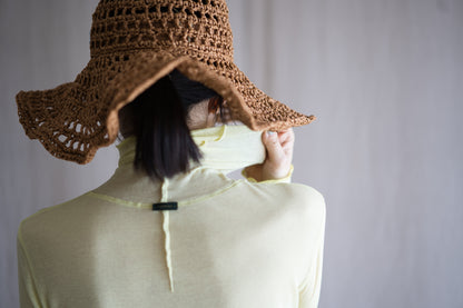 Sheer Rib High-Necked Long-Sleeved T/Lime Yellow