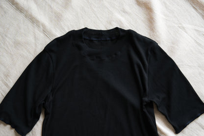 Sheer Rib Crew neck Half-Sleeved T/Black