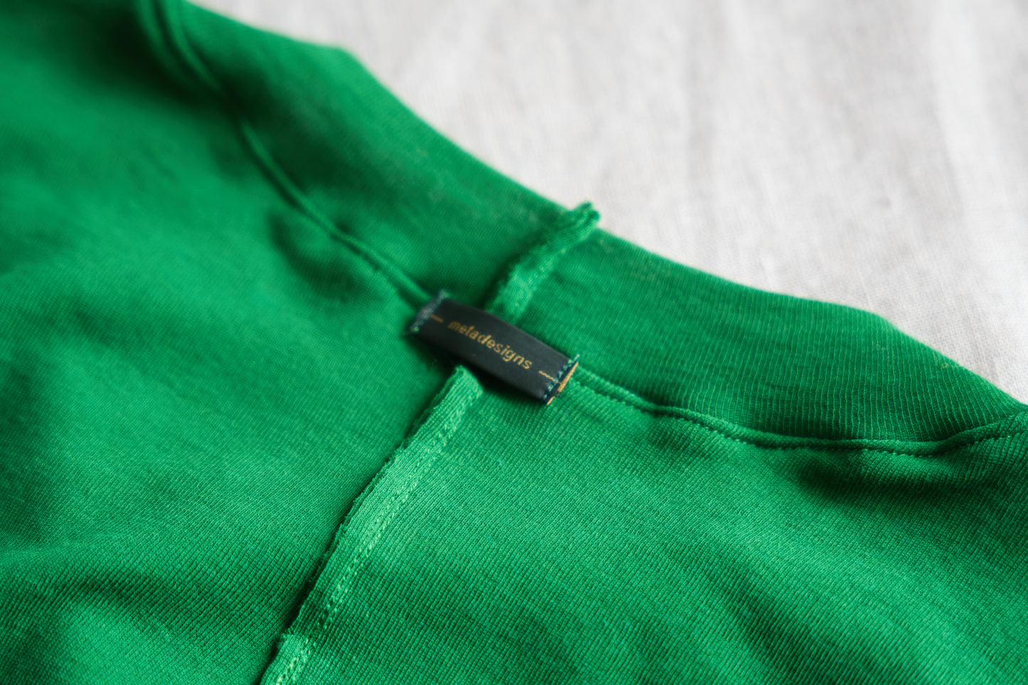 Sheer Rib Crew neck Long-Sleeved T/Turf Green