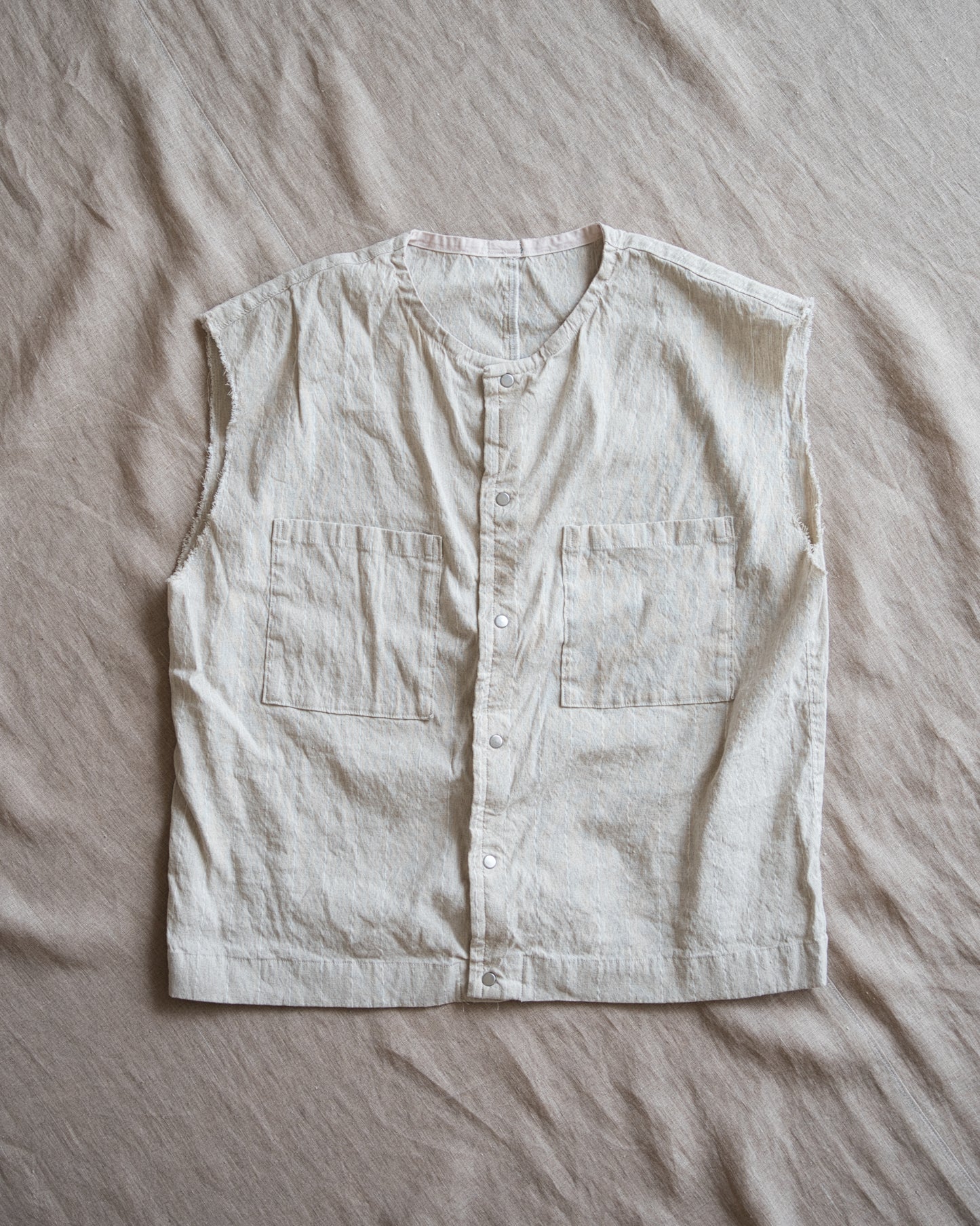 Linen Rayon Pinstripes Sleeveless/Ecru(White Pins)