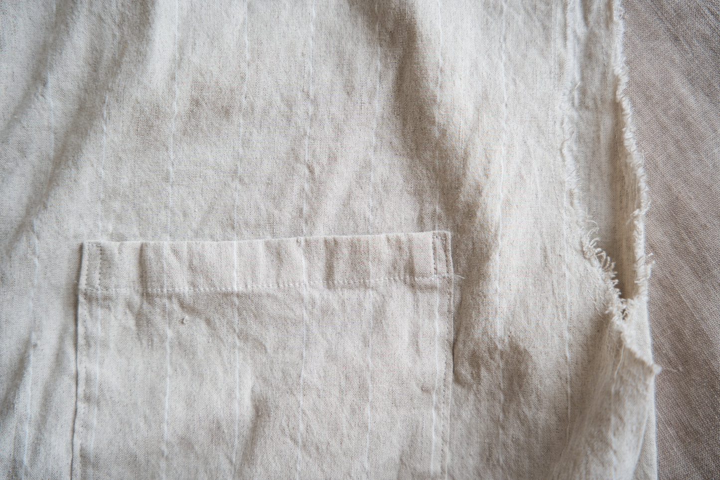 Linen Rayon Pinstripes Sleeveless/Ecru(White Pins)
