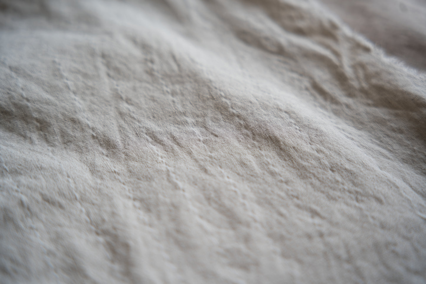 Linen Rayon Pinstripes Sleeveless/Ecru(White Pins)