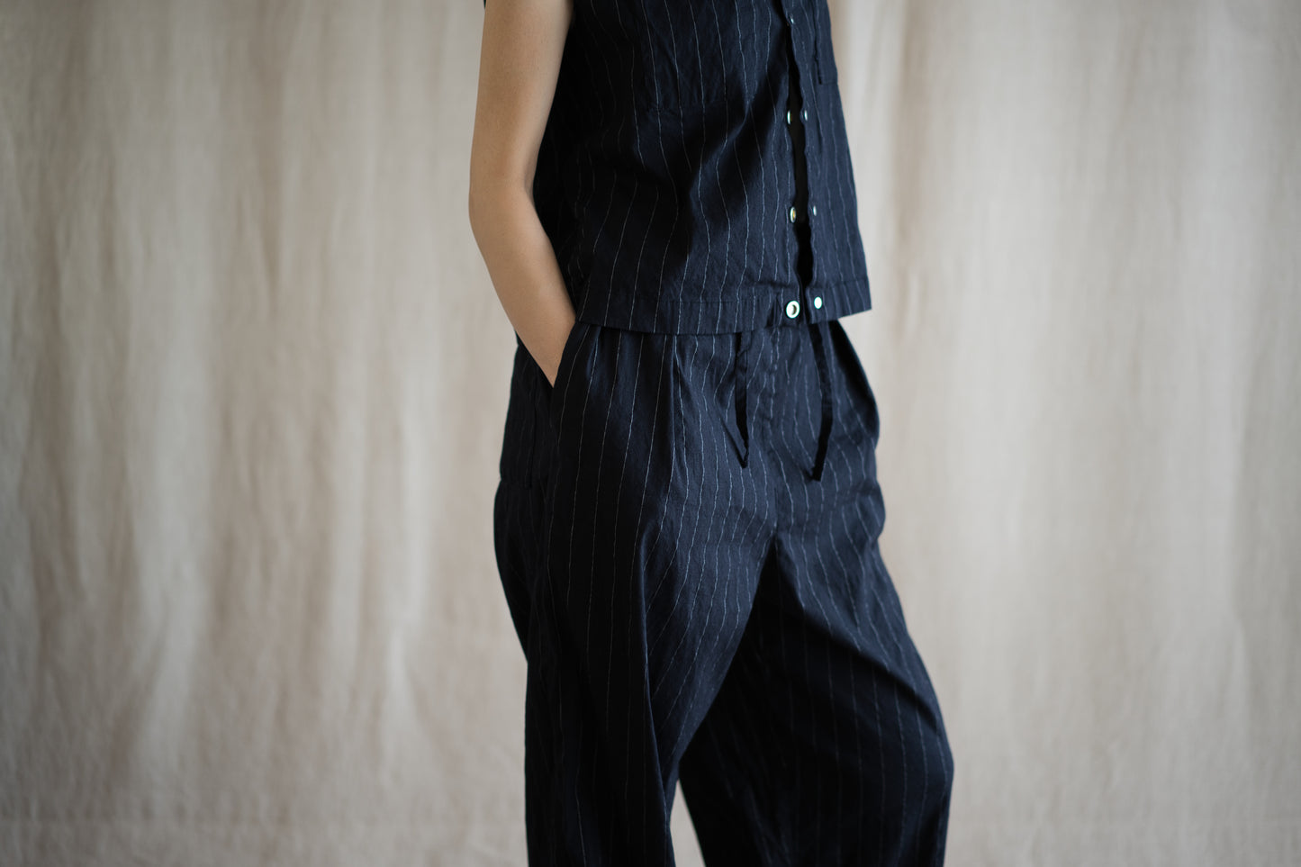 Linen Rayon Pinstripes Pants/Midnight Navy(White Pins)