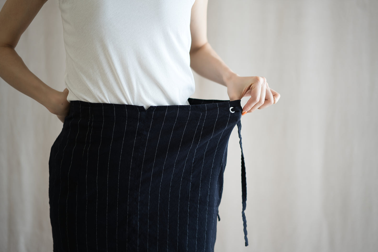 Linen Rayon Pinstripes Skirt/Midnight Navy(White Pins)