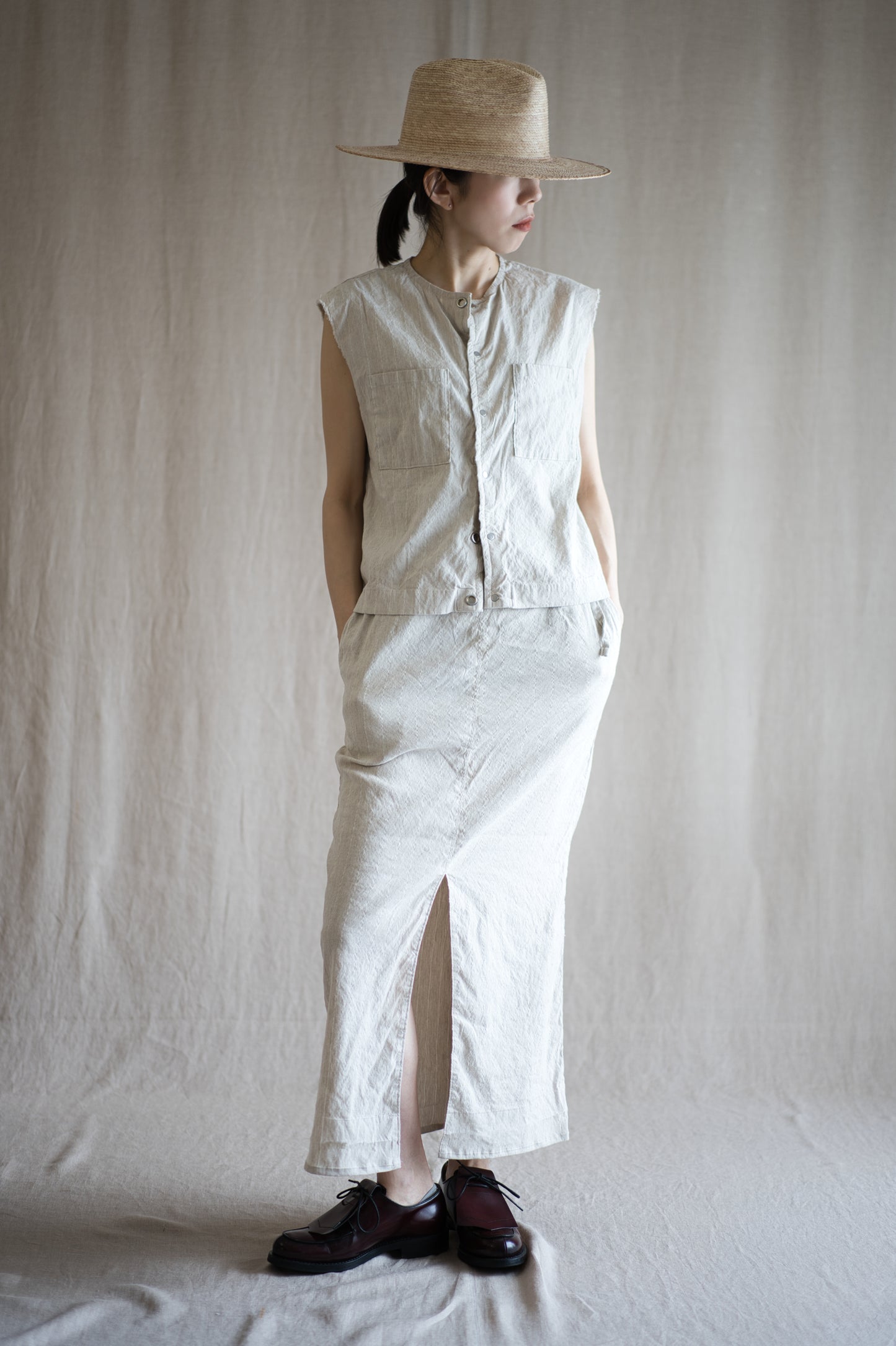 Linen Rayon Pinstripes Skirt/Ecru(White Pins)