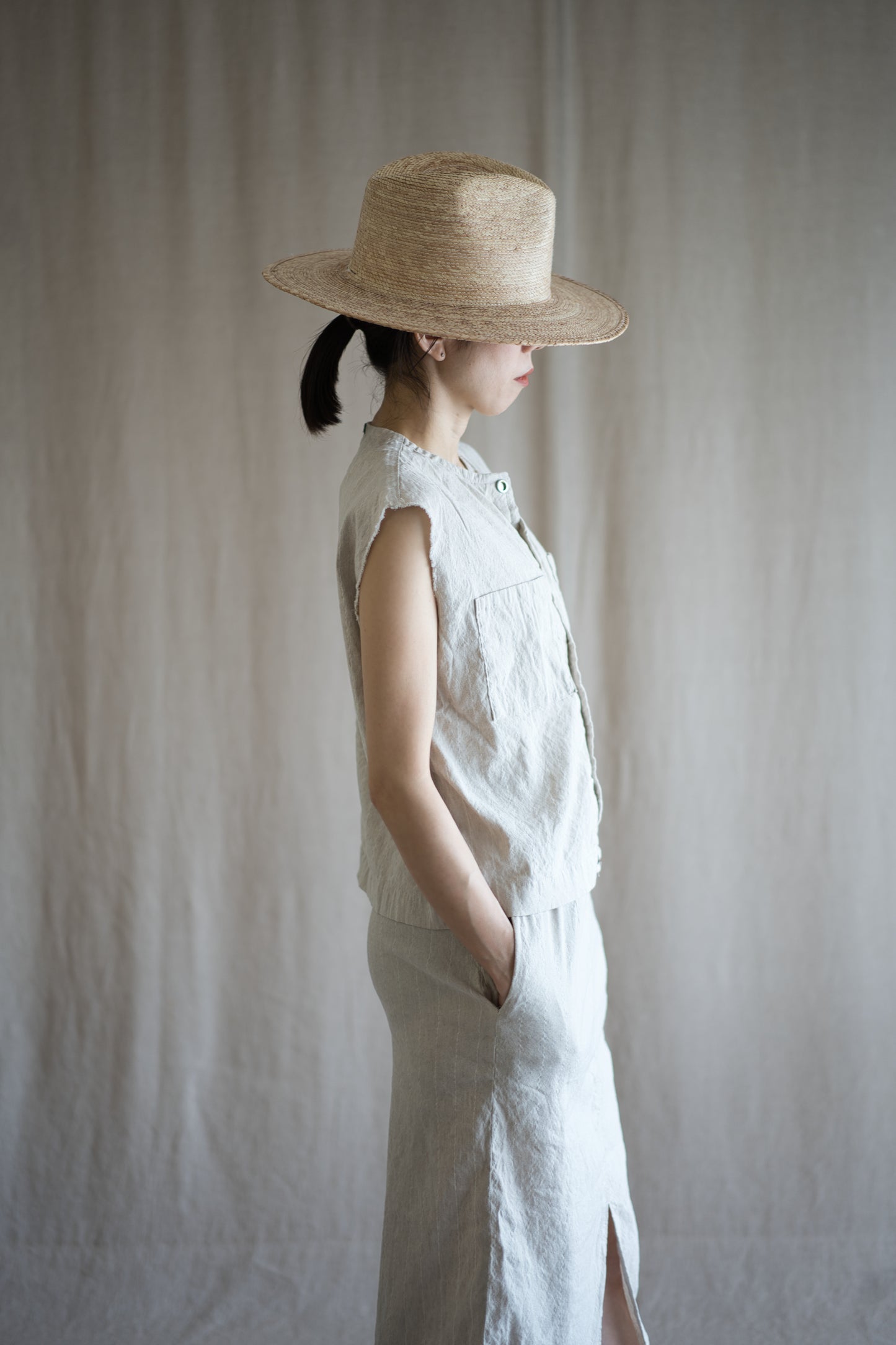 Linen Rayon Pinstripes Skirt/Ecru(White Pins)