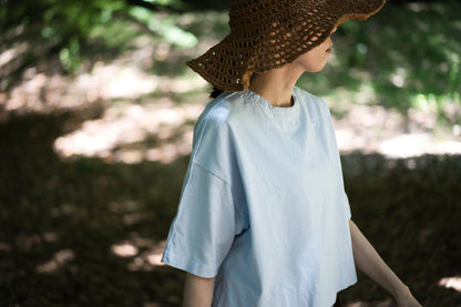 クロップドTシャツ/Cropped T-shirt/Light blue